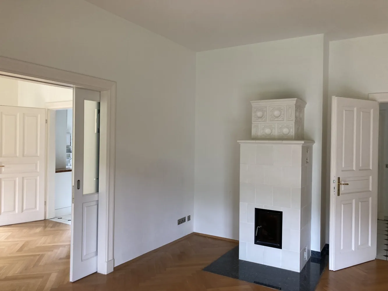 4 Zimmer Wohnung mit 150 m² in Hamburg – Bild 3