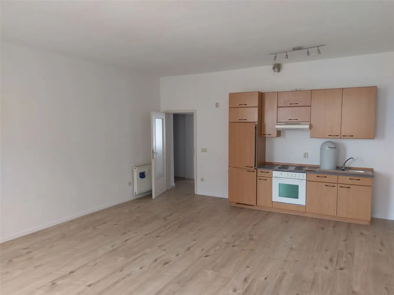 2 Zimmer Wohnung mit 69 m² in Plauen – Bild 5