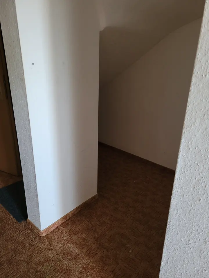 2 Zimmer Wohnung mit 55 m² in Crimmitschau – Bild 4