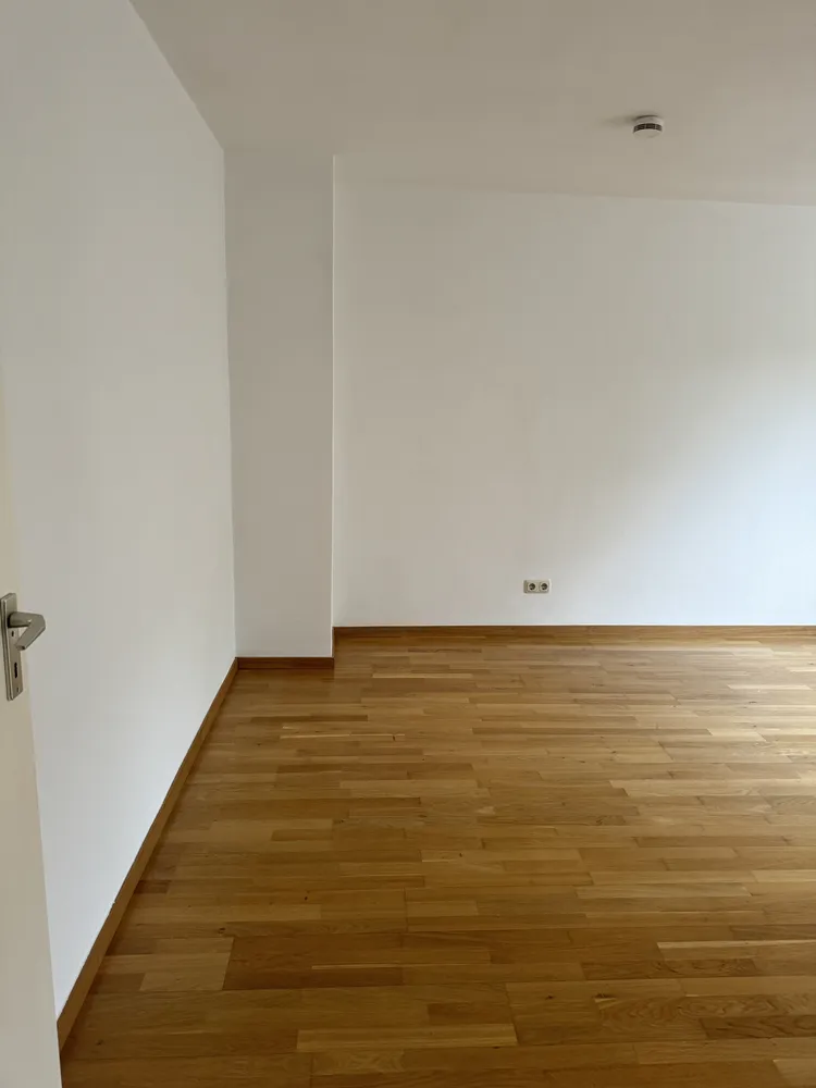 2 Zimmer Wohnung mit 64 m² in München – Bild 1