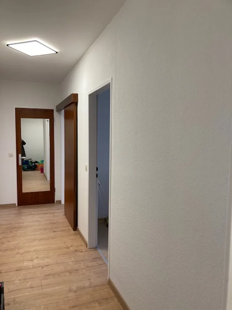 3 Zimmer Wohnung mit 100 m² in Homburg – Bild 4
