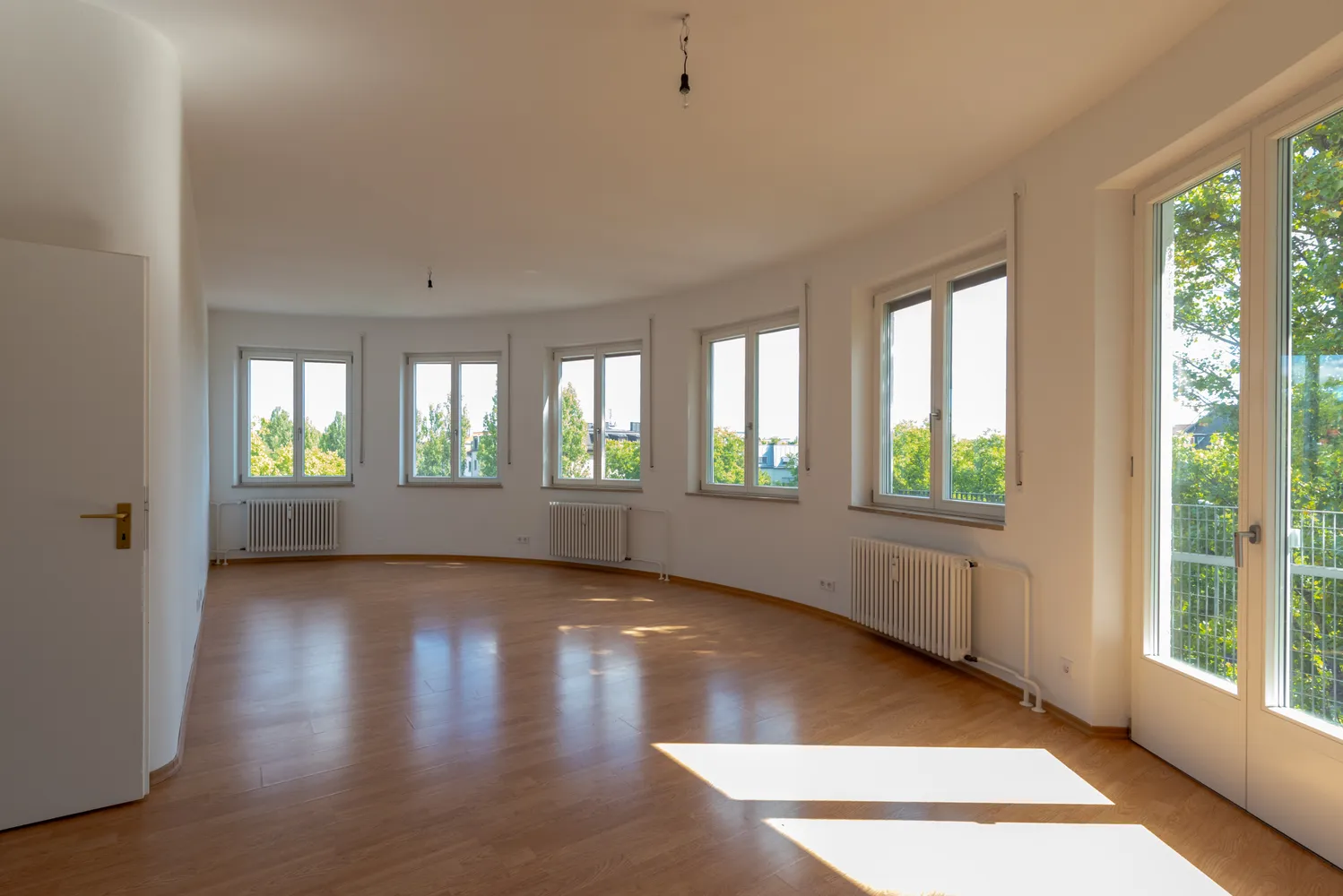 5 Zimmer Wohnung mit 131 m² in München – Bild 9