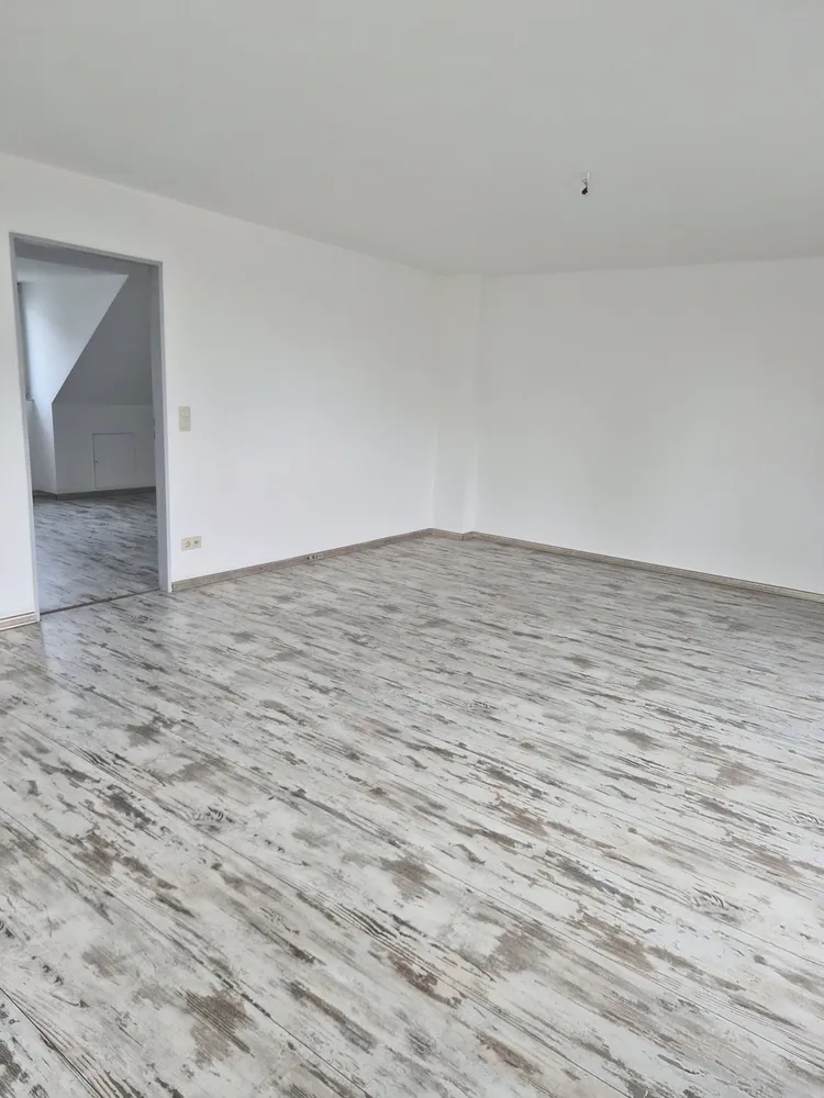 2 Zimmer Wohnung mit 81 m² in Düsseldorf – Bild 8