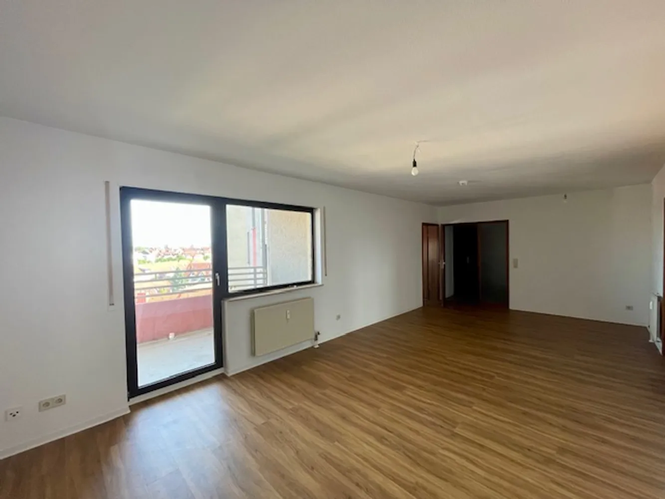4 Zimmer Wohnung mit 105 m² in Frankenthal (Pfalz) – Bild 2