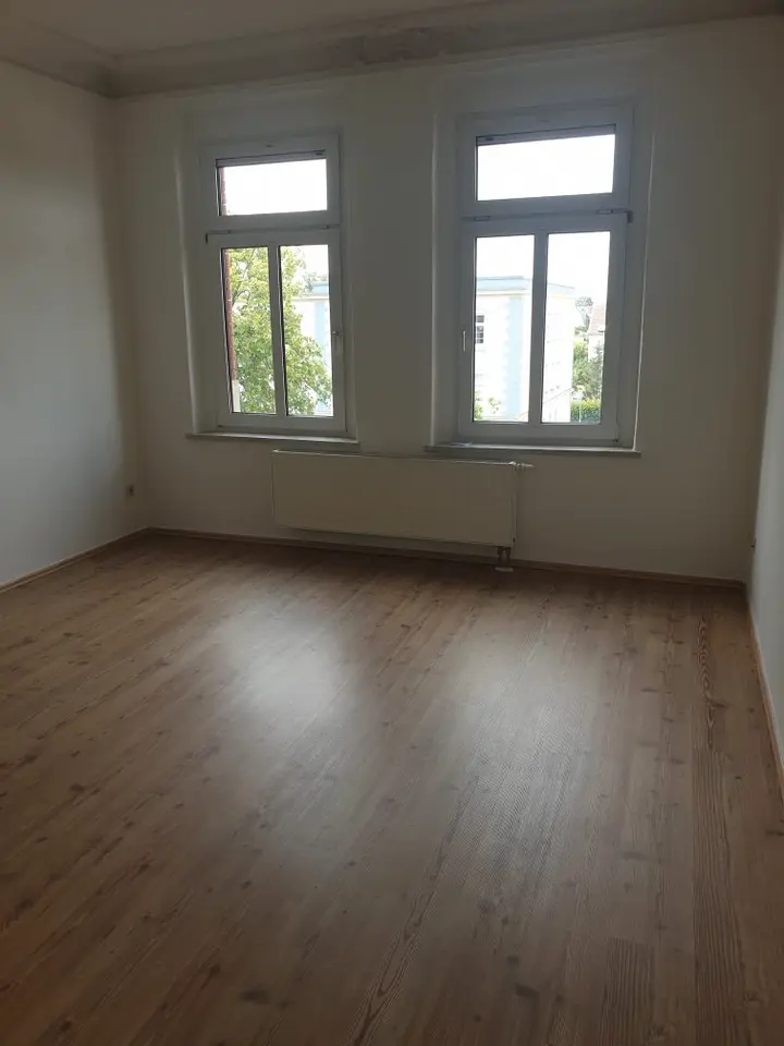 2 Zimmer Wohnung mit 73 m² in Riesa – Bild 3