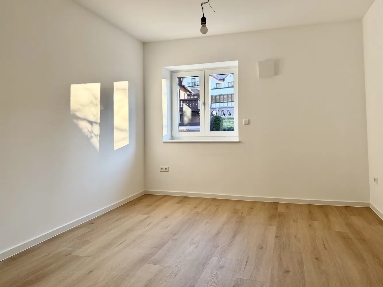 4 Zimmer Wohnung mit 80 m² in Baden-Baden – Bild 3
