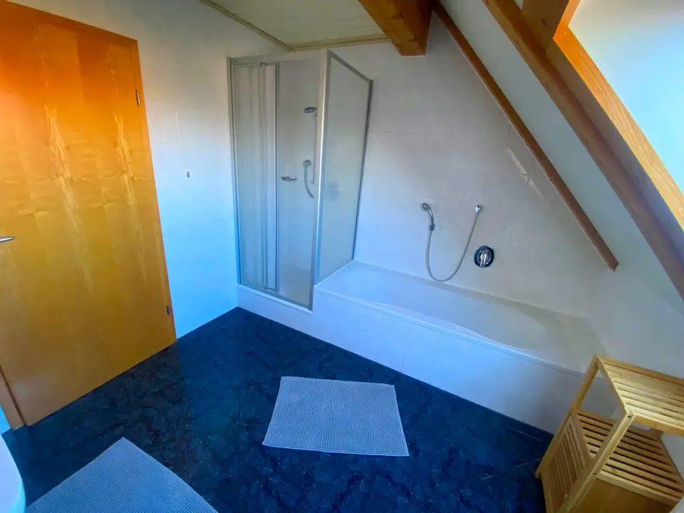 WG-Zimmer mit 140 m² in Augsburg – Bild 7