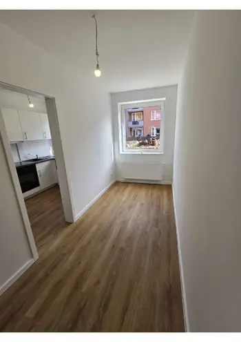 3 Zimmer Wohnung mit 72 m² in Hamburg – Bild 2