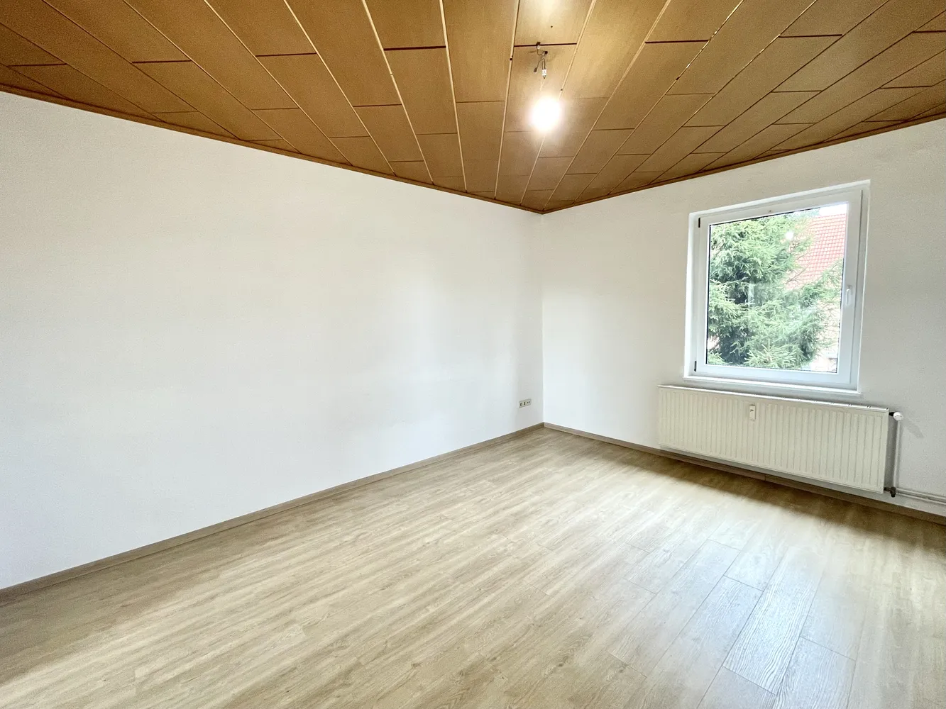 2 Zimmer Wohnung mit 48 m² in Bitterfeld-Wolfen – Bild 11