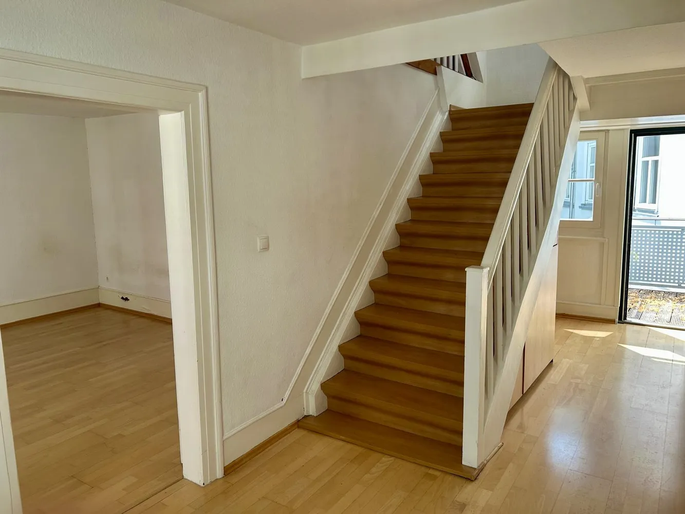 7 room apartment with 175 m² in Wiesbaden – Photo 2
