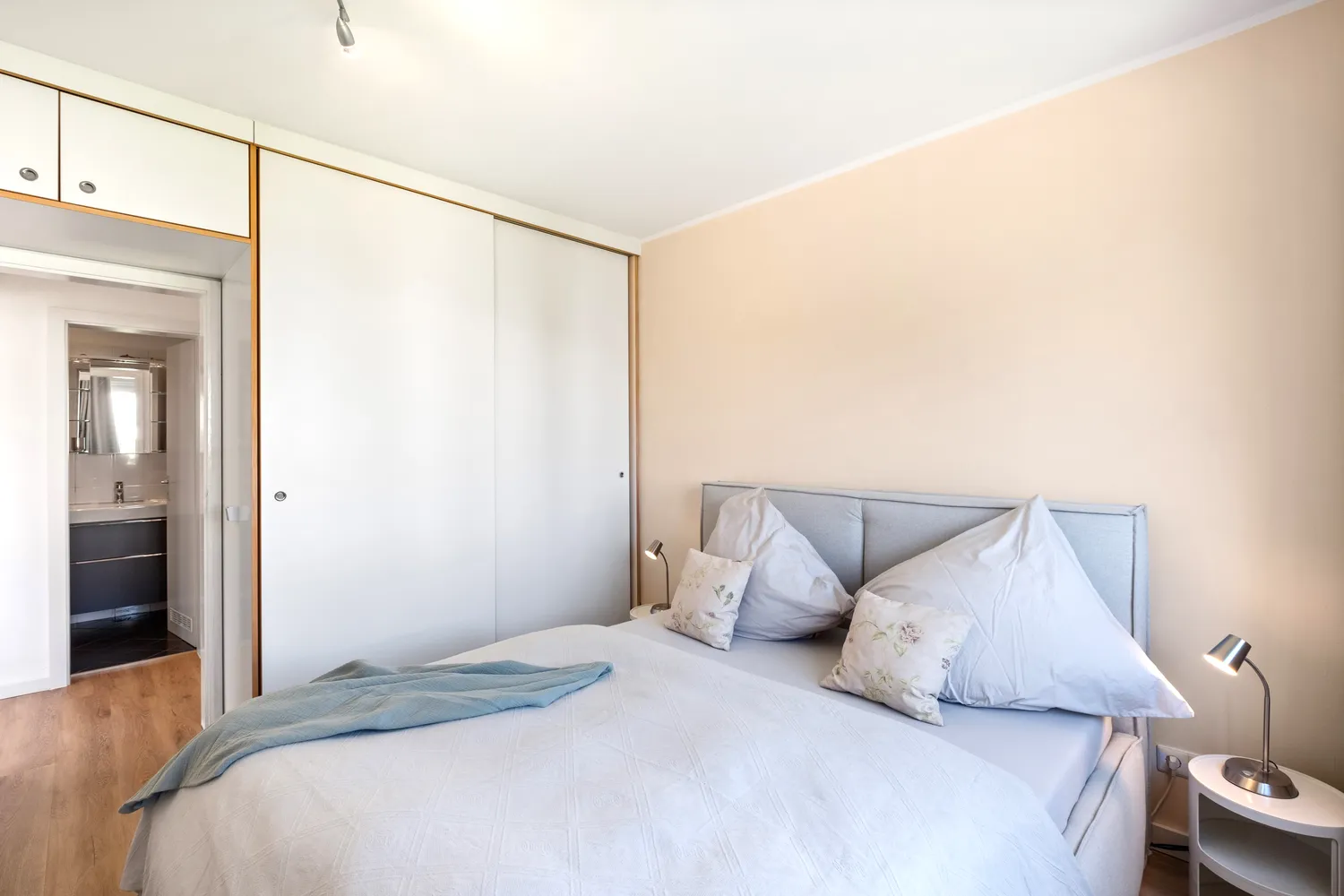 2 Zimmer Wohnung mit 50 m² in Hamburg – Bild 11