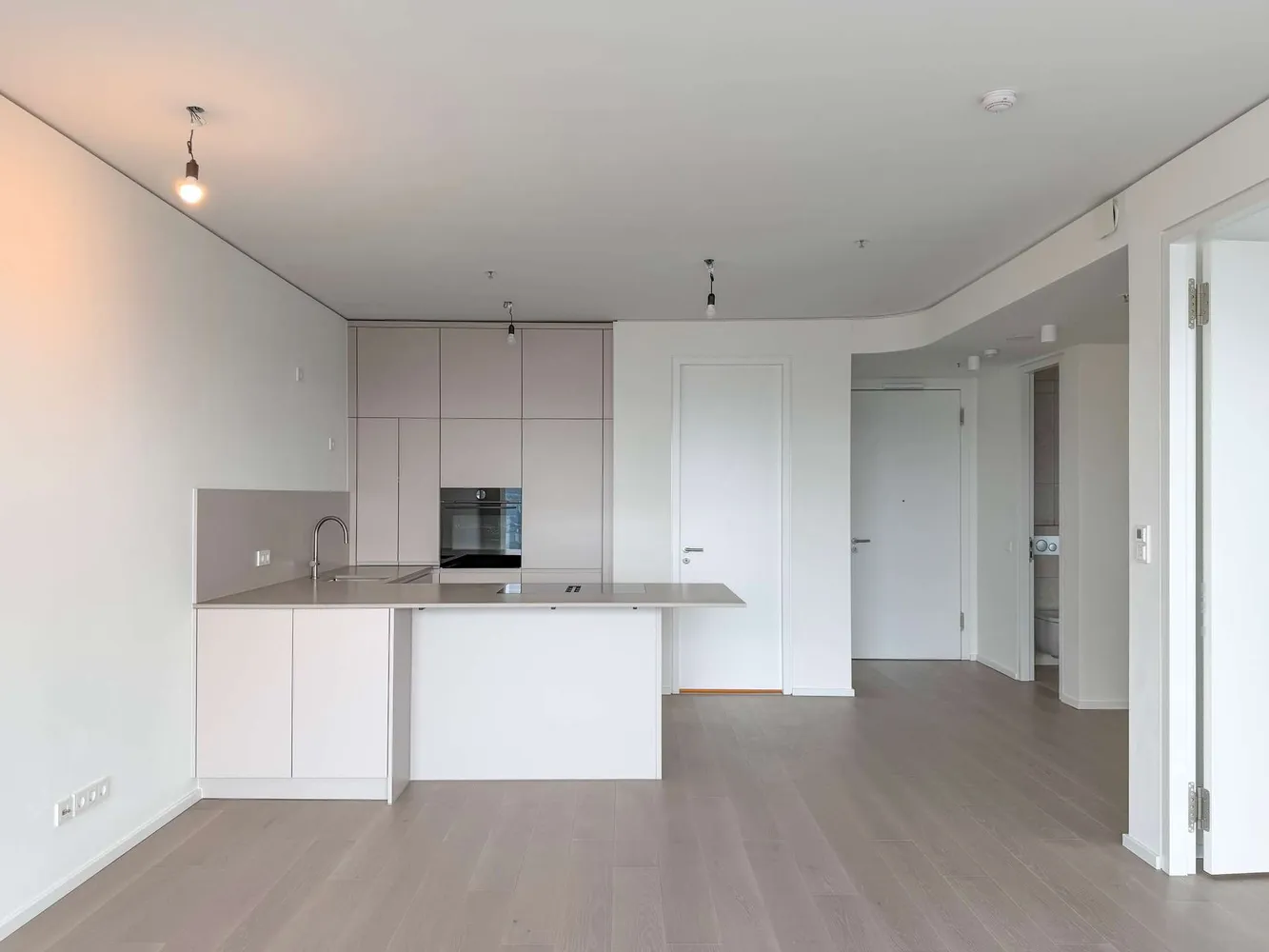 2 room apartment with 75 m² in Frankfurt am Main – Photo 2