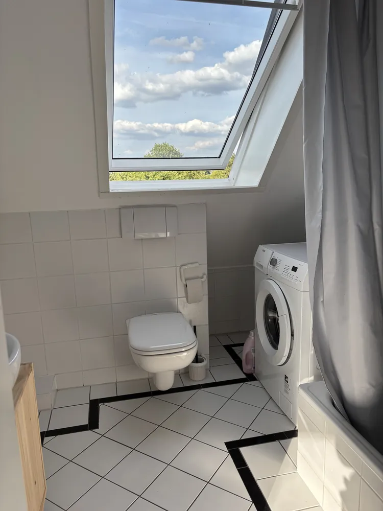 4 Zimmer Wohnung mit 125 m² in Hürth – Bild 5