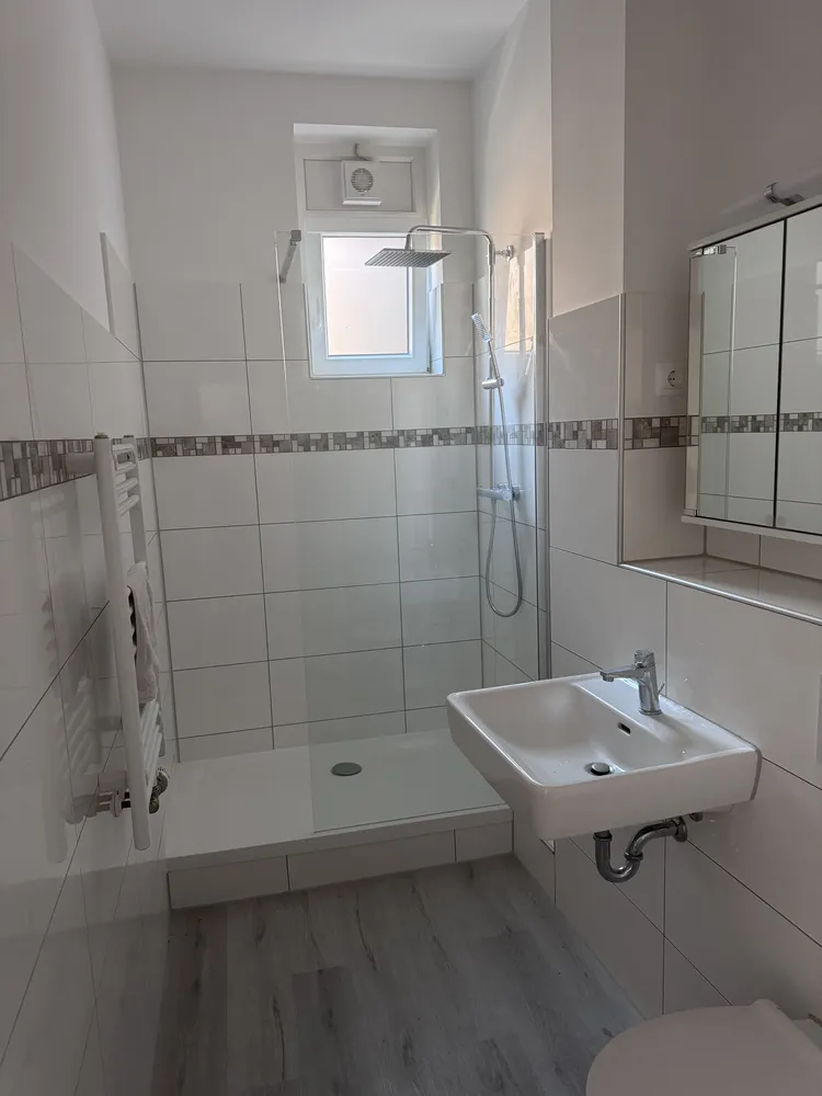 1 room apartment with 33 m² in Cologne – Photo 3