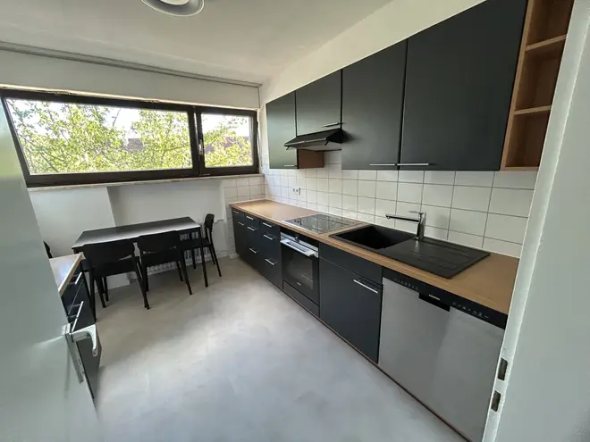 3 Zimmer Wohnung mit 90 m² in Karlsruhe – Bild 7