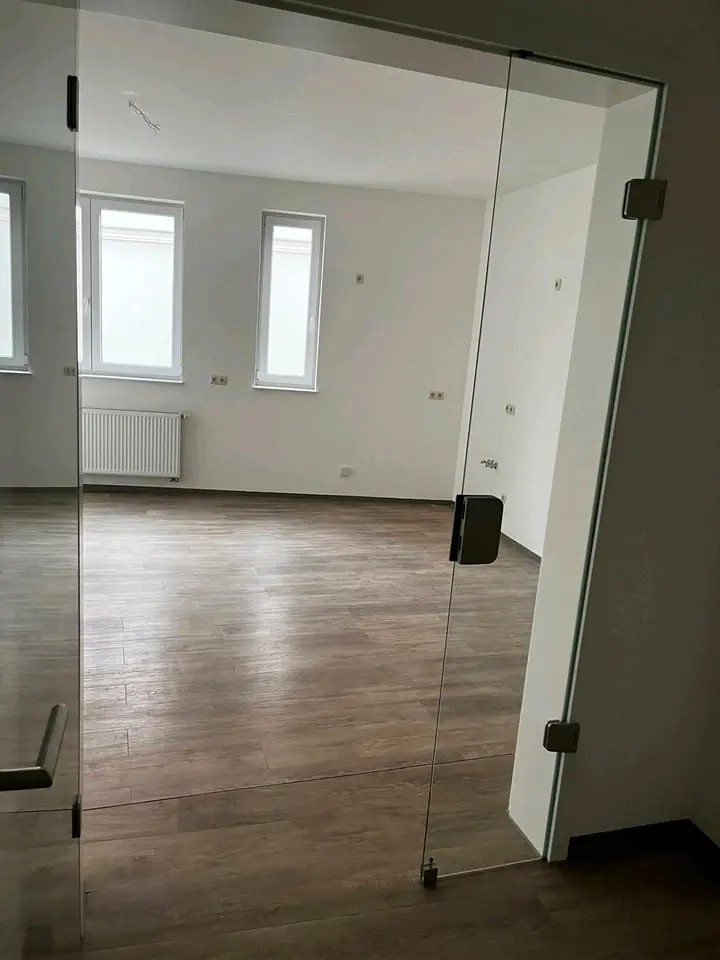 4 Zimmer Wohnung mit 142 m² in Greifswald – Bild 1