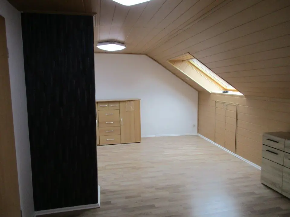 3 Zimmer Wohnung mit 110 m² in Neuss – Bild 6