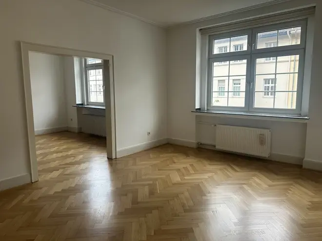 3 Zimmer Wohnung mit 99 m² in Düsseldorf – Bild 1