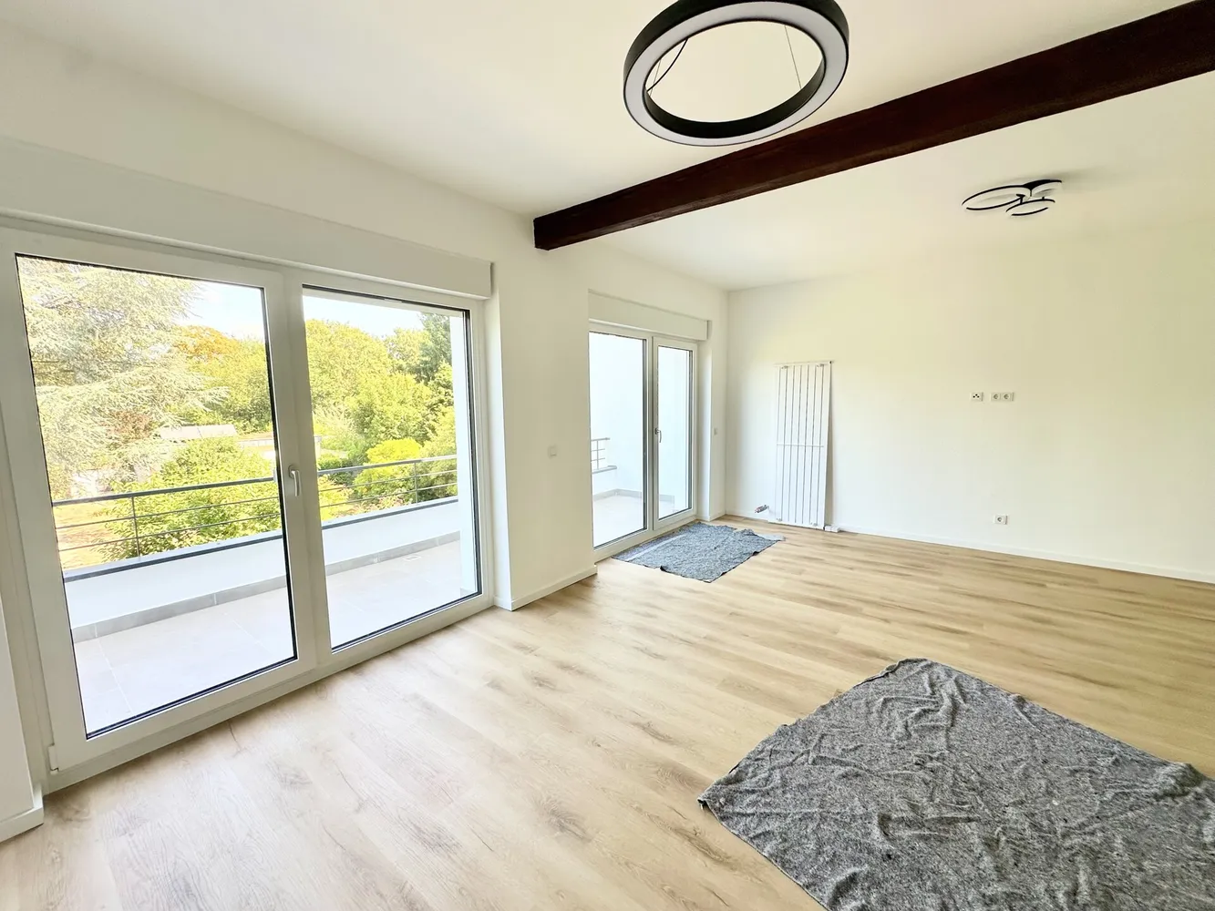 2 Zimmer Wohnung mit 80 m² in Düsseldorf – Bild 1