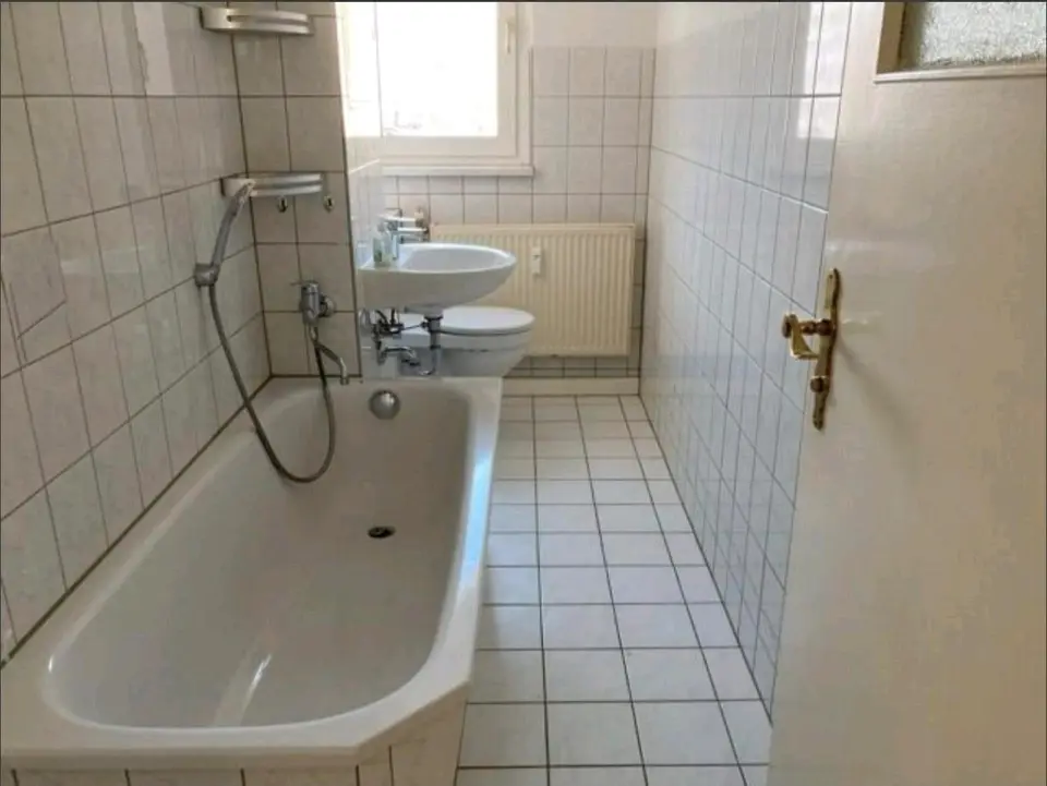 6 Zimmer Wohnung mit 118 m² in Gera – Bild 9