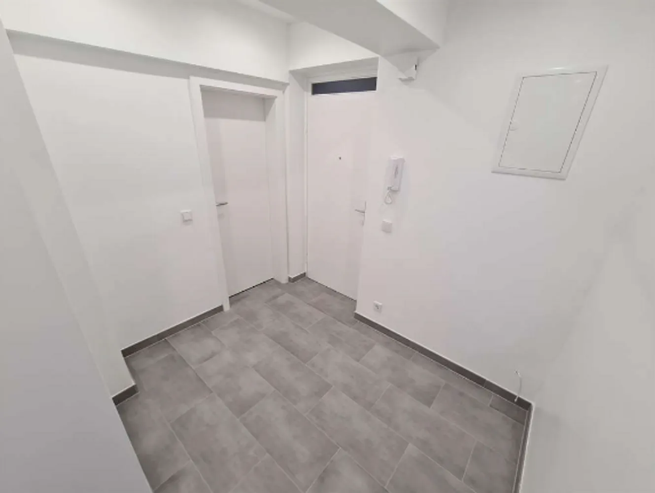 3 Zimmer Wohnung mit 82 m² in Saarbrücken – Bild 3