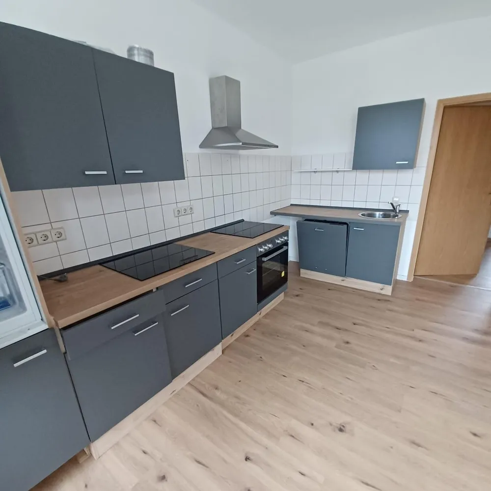 2 Zimmer Wohnung mit 67 m² in Zwickau – Bild 1