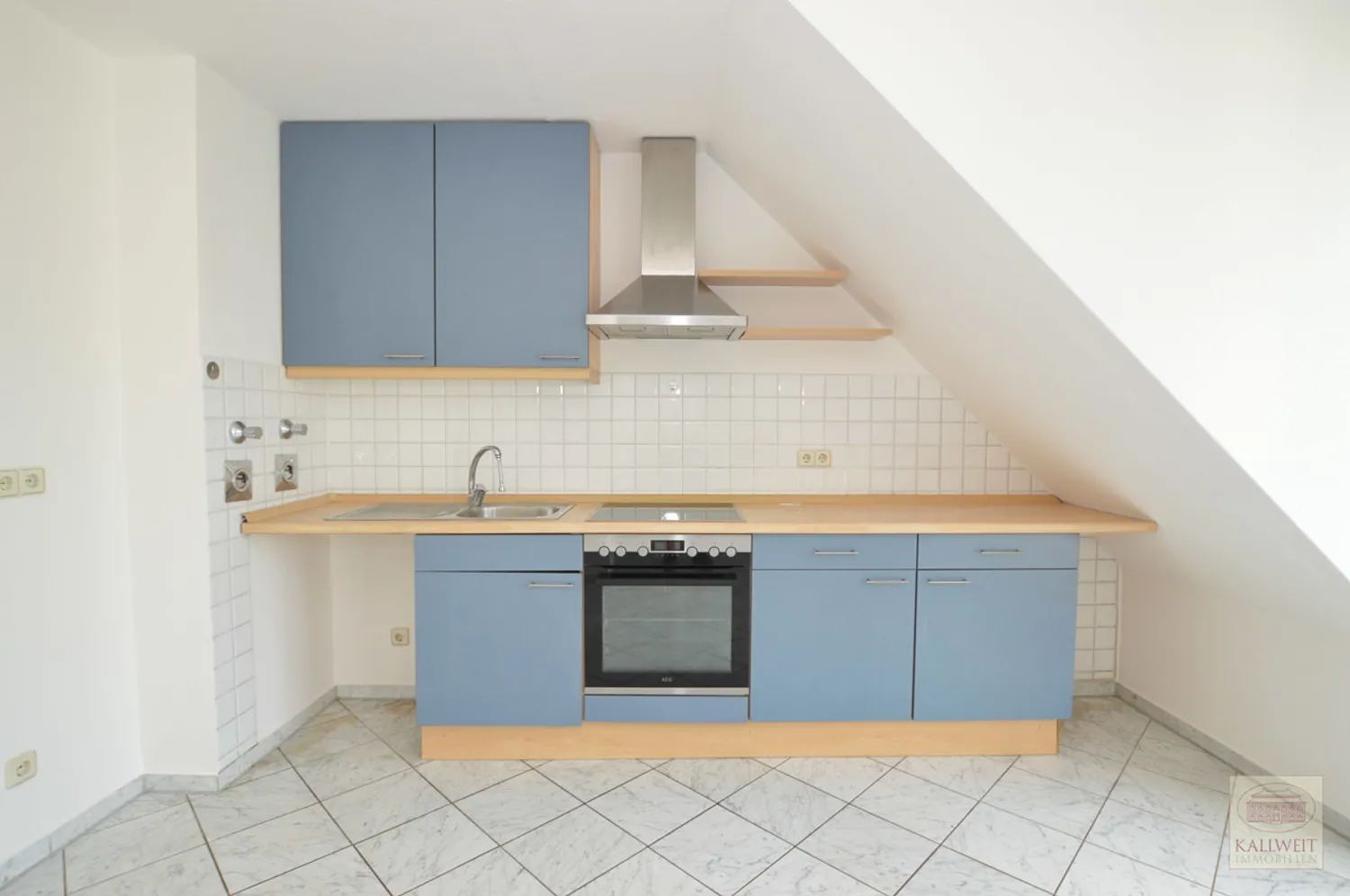 3 Zimmer Wohnung mit 118 m² in Düsseldorf – Bild 4