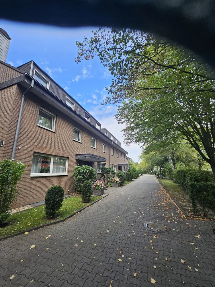 2 Zimmer Wohnung mit 68 m² in Krefeld – Bild 1