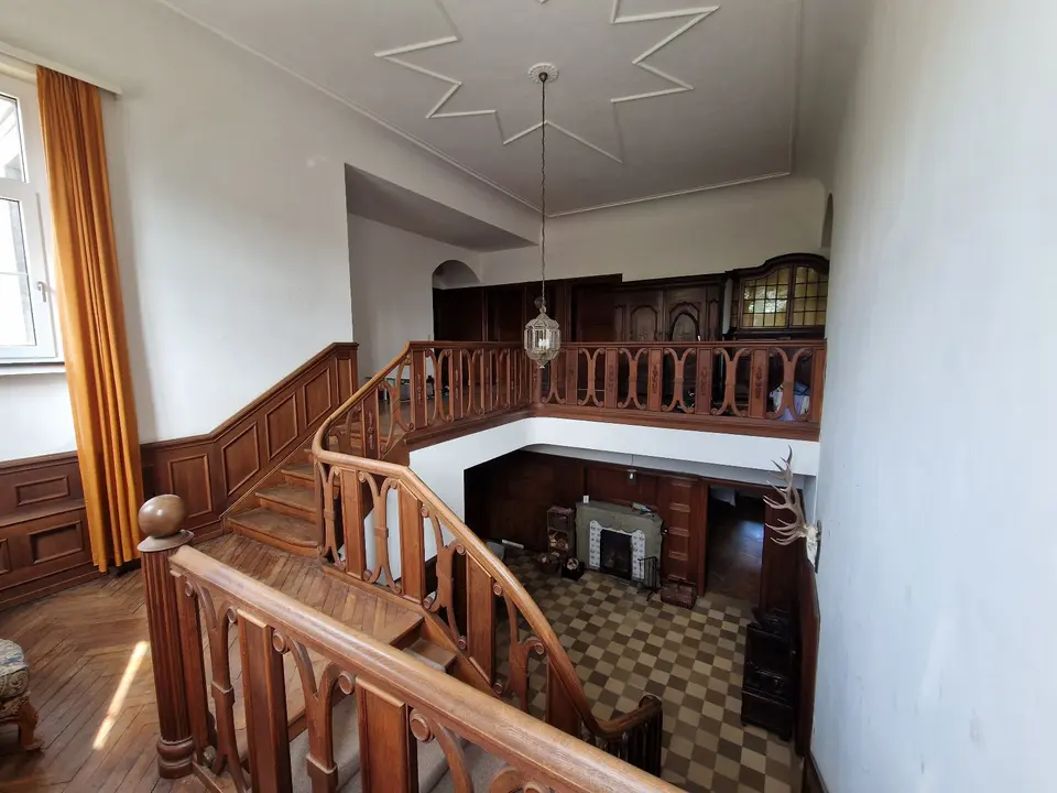 8 Zimmer Haus mit 370 m² in Arnsberg – Bild 6