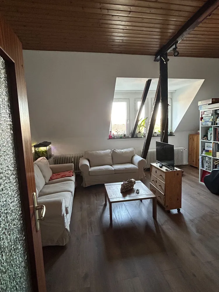 5 Zimmer Wohnung mit 100 m² in Solingen – Bild 1