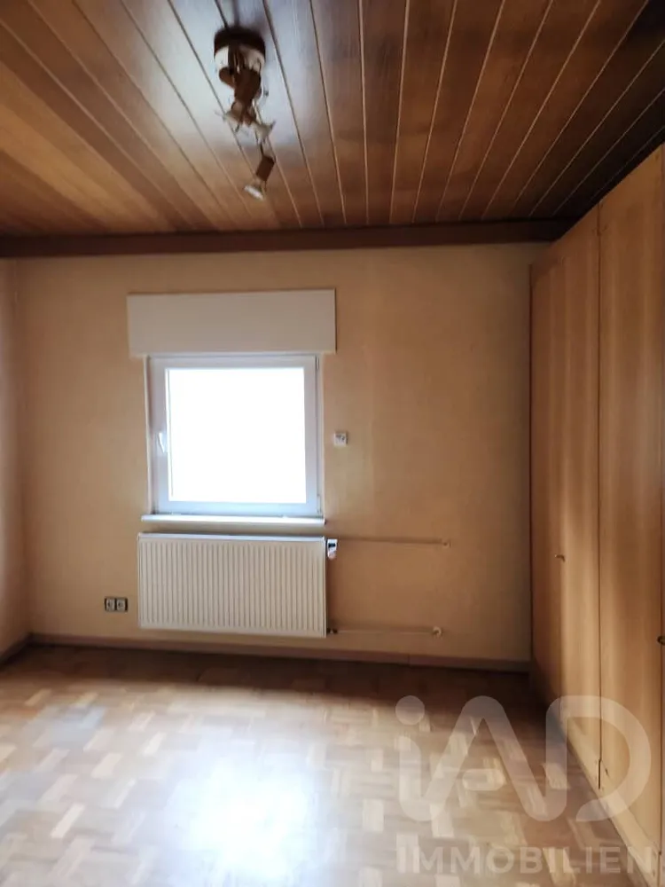 10 Zimmer Haus mit 240 m² in Saarbrücken – Bild 10