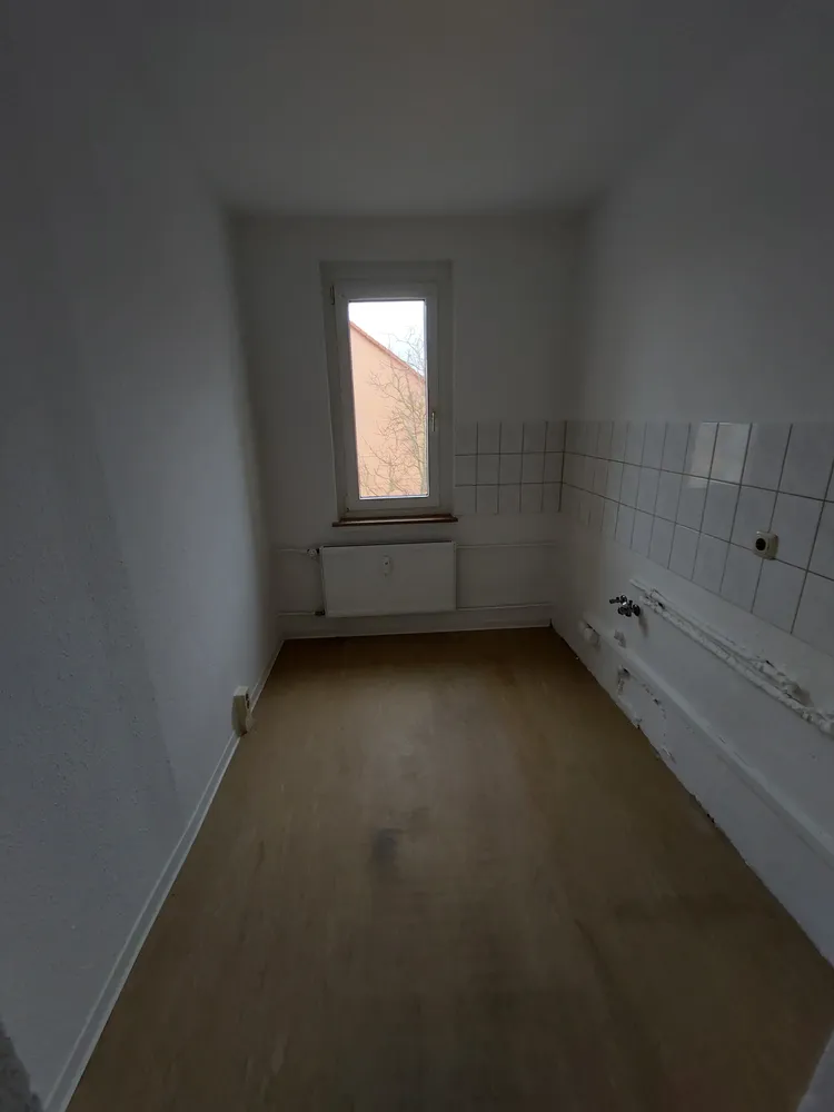 2 Zimmer Wohnung mit 48 m² in Weißenfels – Bild 4