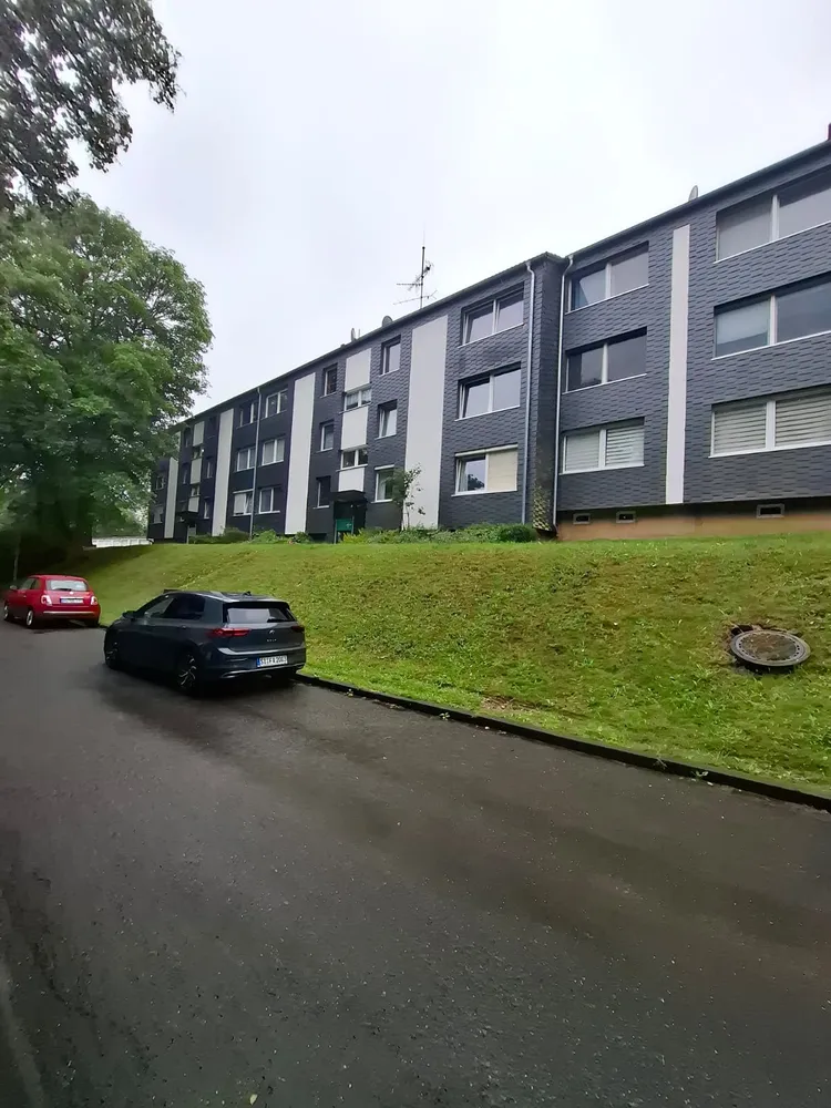 4 Zimmer Wohnung mit 82 m² in Siegen – Bild 1