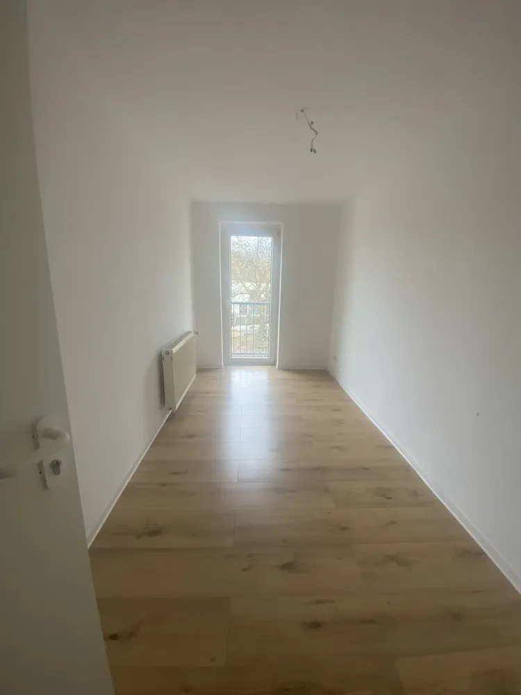 2 Zimmer Wohnung mit 60 m² in Halle (Saale) – Bild 3