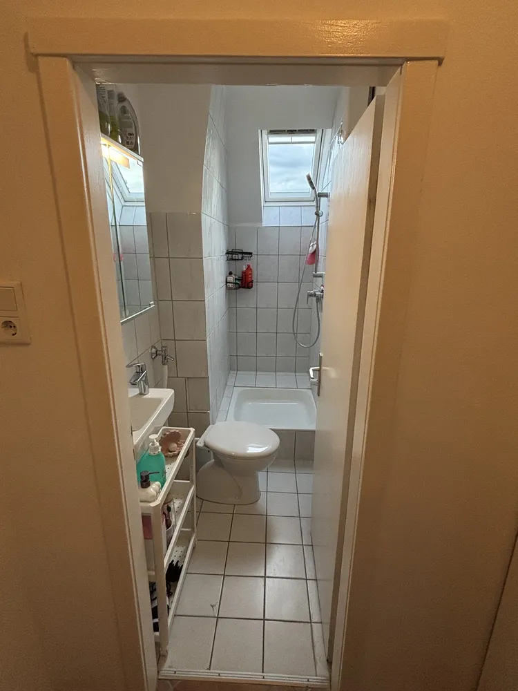 2 Zimmer Wohnung mit 42 m² in Düsseldorf – Bild 1