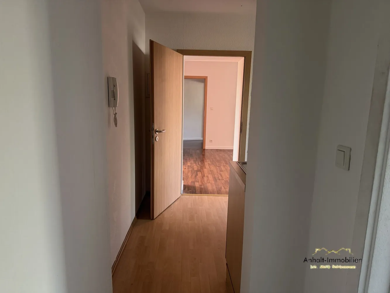 3 Zimmer Wohnung mit 77 m² in Bitterfeld-Wolfen – Bild 3