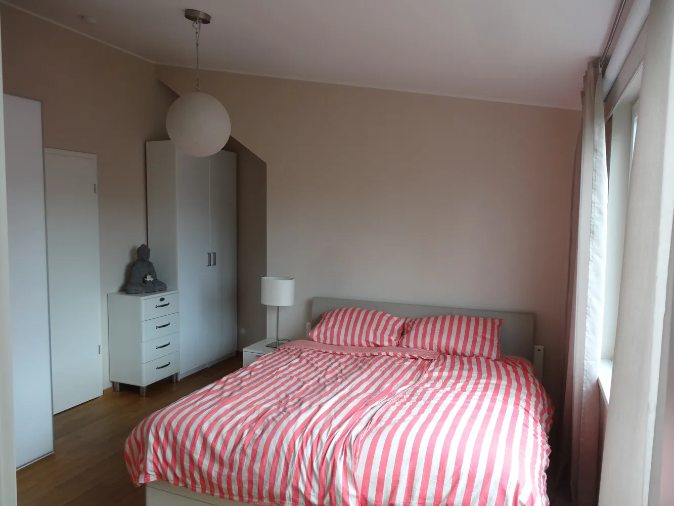 3 room apartment with 82 m² in Düsseldorf – Photo 3