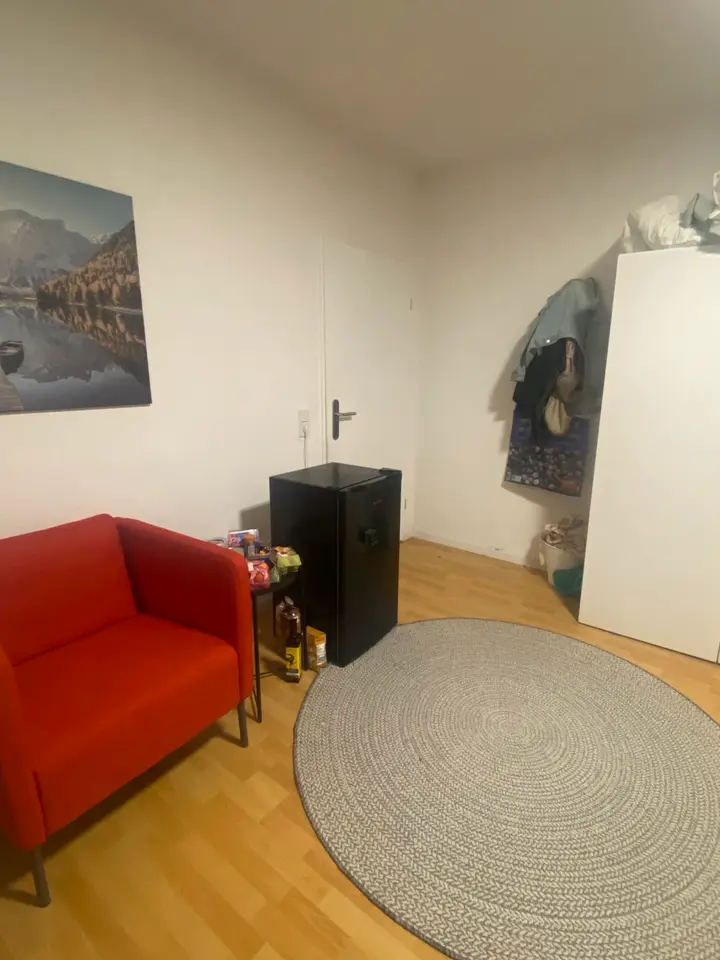 20 Zimmer Wohnung mit 10 m² in Saarbrücken – Bild 7