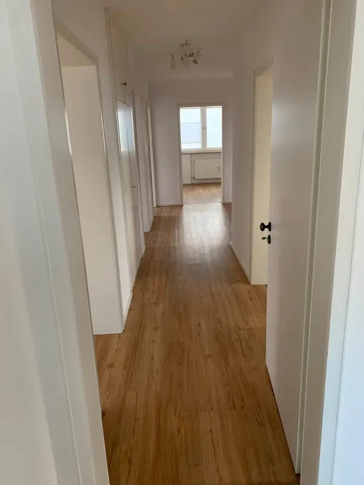 4 Zimmer Wohnung mit 95 m² in Donauwörth – Bild 2