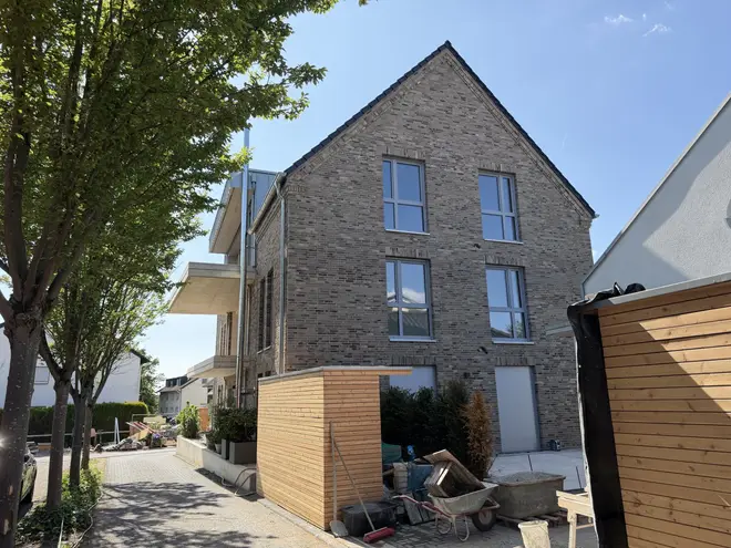 4 Zimmer Wohnung mit 127 m² in Leverkusen – Bild 3