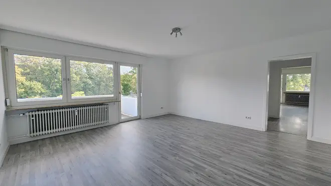 3 Zimmer Wohnung mit 98 m² in Wiesbaden – Bild 3