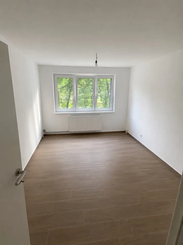 5 Zimmer Wohnung mit 125 m² in Rudolstadt – Bild 1