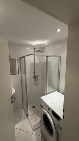 2 Zimmer Wohnung mit 40 m² in Düsseldorf – Bild 2