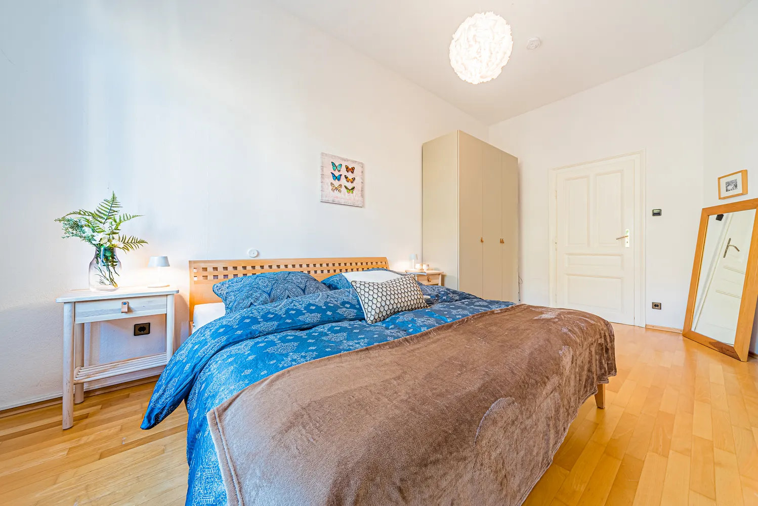 2 room apartment with 65 m² in Frankfurt am Main – Photo 9