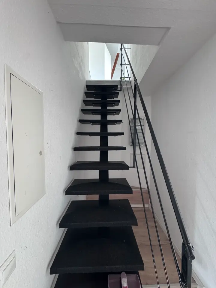 4 Zimmer Wohnung mit 120 m² in Neuss – Bild 9
