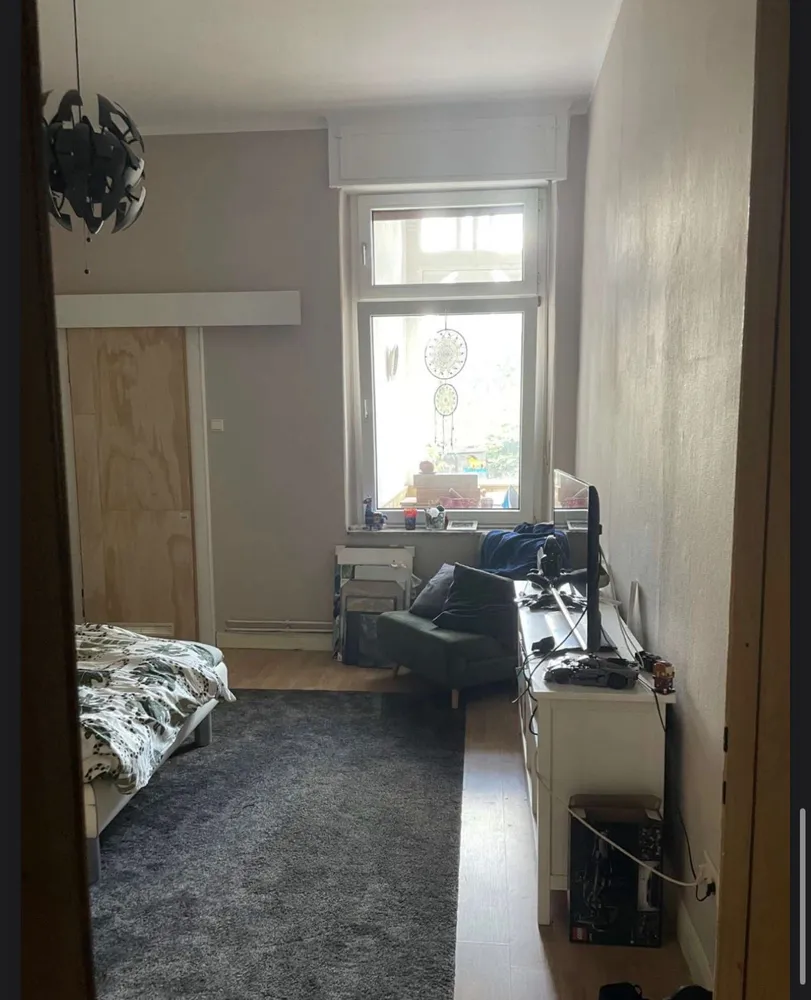 2 Zimmer Wohnung mit 96 m² in Duisburg – Bild 3