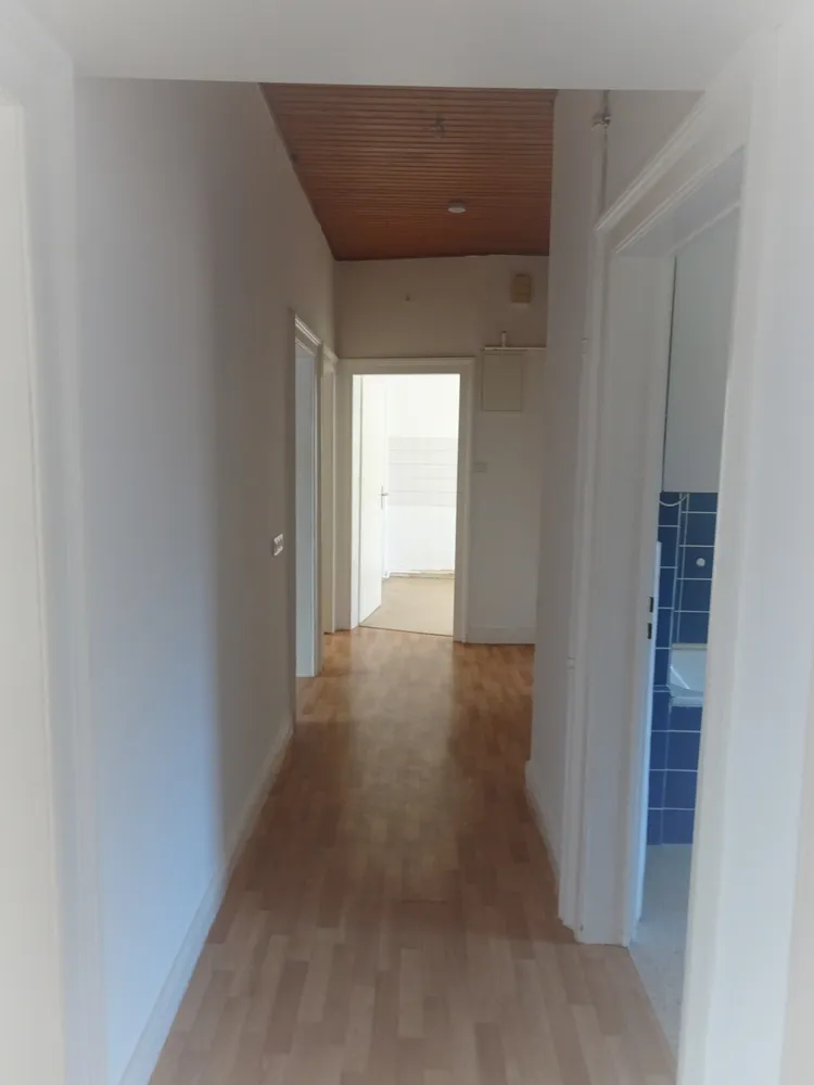 4 Zimmer Wohnung mit 85 m² in Wiesbaden – Bild 1