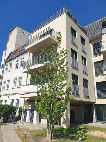 3 Zimmer Wohnung mit 115 m² in Berlin – Bild 1