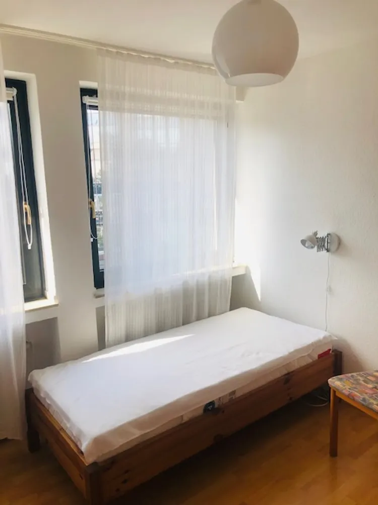 2 Zimmer Wohnung mit 30 m² in Köln – Bild 5