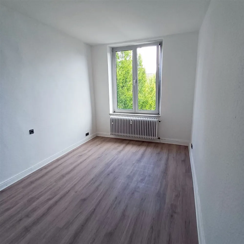 2 Zimmer Wohnung mit 60 m² in Oberhausen – Bild 2